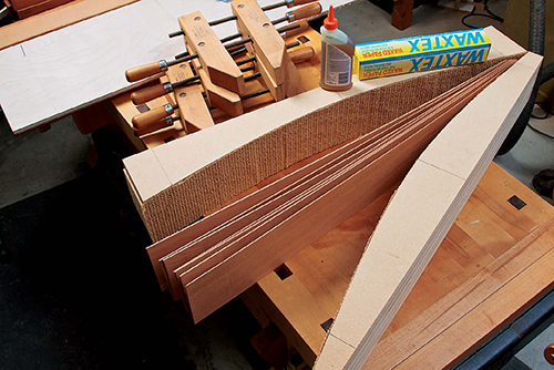 Set-up for a shop-made wood bending vise