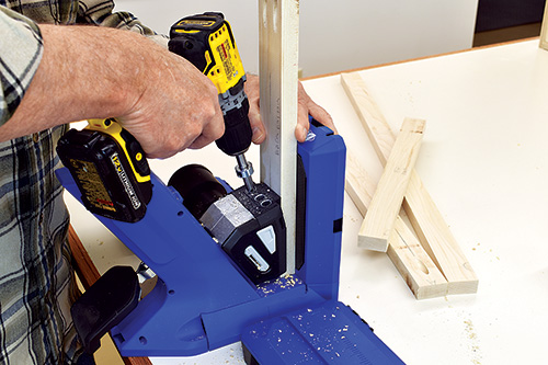 Drilling pocket hole screw holes with Kreg jig