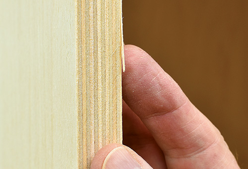 Splitting along the edges of plywood