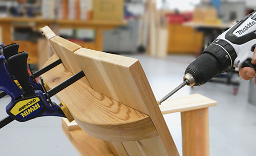 Attaching back slats on Adirondack chair back brace