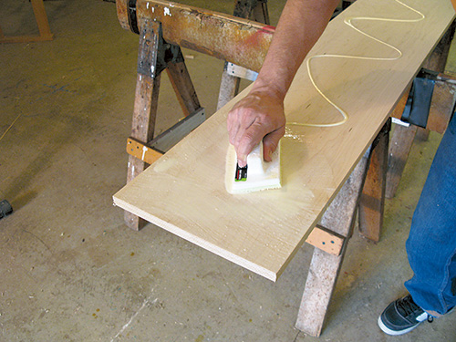 Adding glue to Appleply stock for modular bookshelf