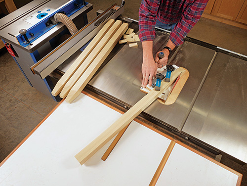 Cutting cabinet legs with tapering jig