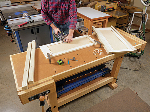 Cutting domino slots for cabinet side joinery