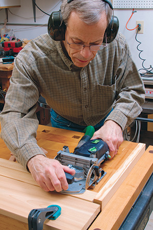 Cutting Domino joints for window shutter