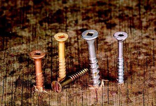 The best screw materials for resistance to rust and corrosion are silicon bronze and stainless steel. (Brass screws, shown second from left, also work outdoors, but will tarnish and aren’t as strong as silicon bronze.)